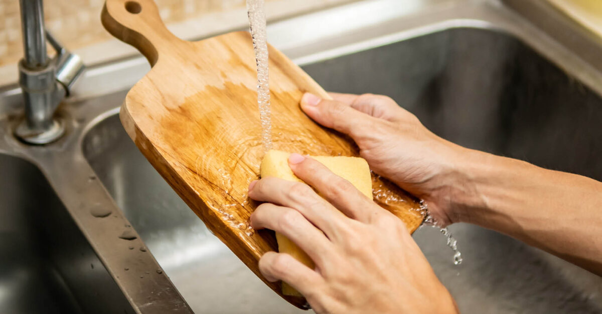 How to Clean Wooden Kitchen Tools Start Healthy