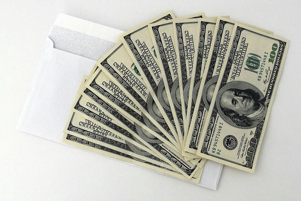 Cash outside envelope